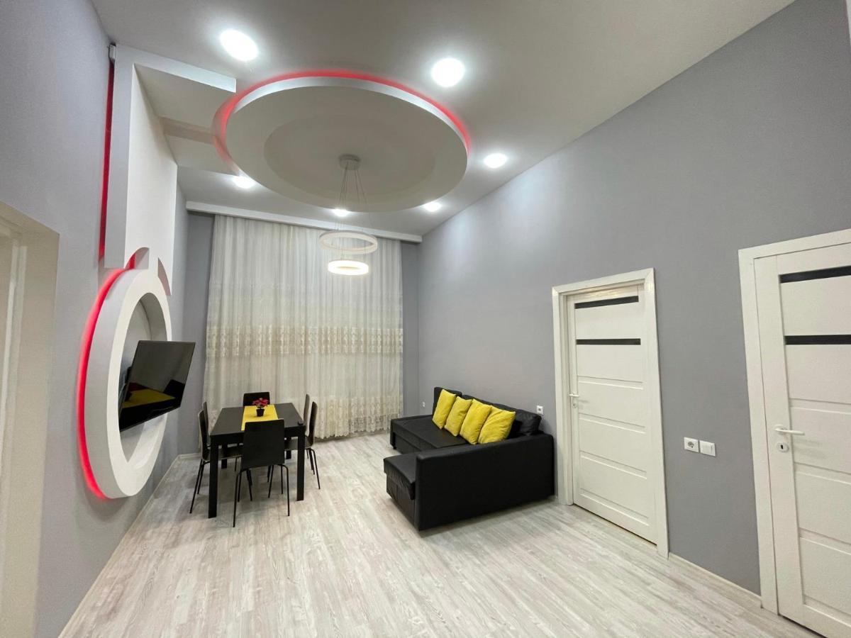 Deluxe Sapphire Residency - 4 Bedrooms Budapest Eksteriør bilde