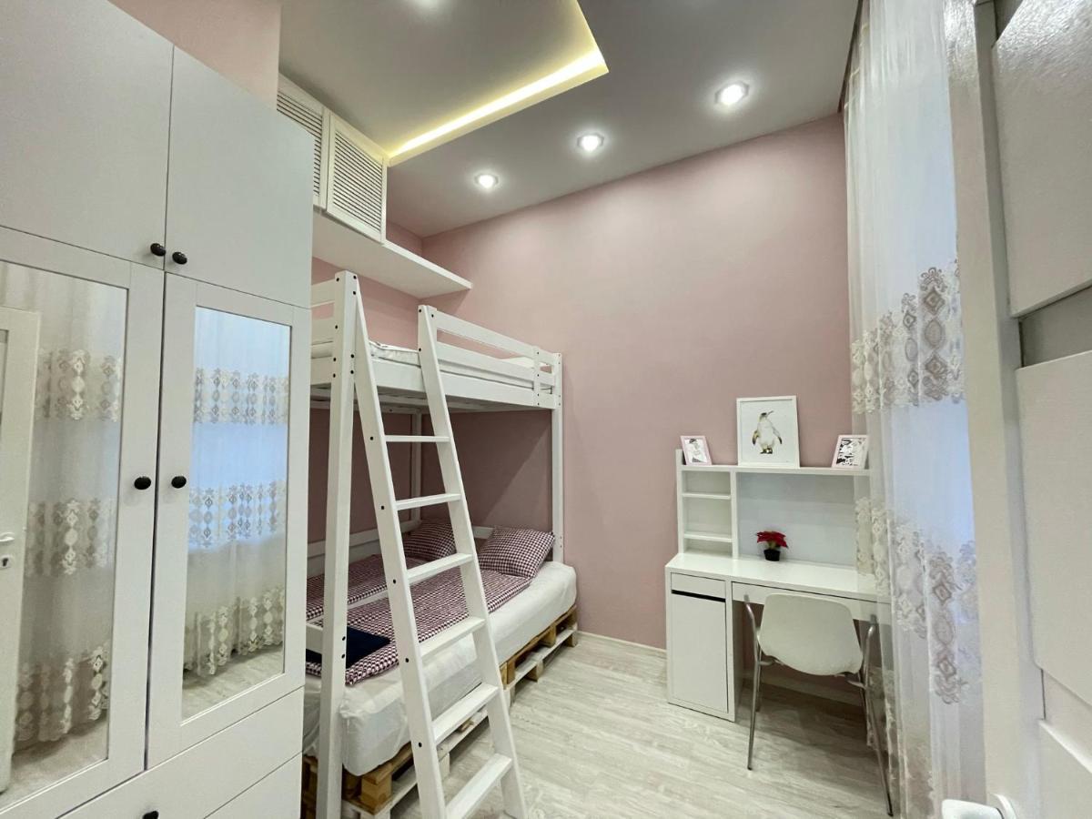 Deluxe Sapphire Residency - 4 Bedrooms Budapest Eksteriør bilde