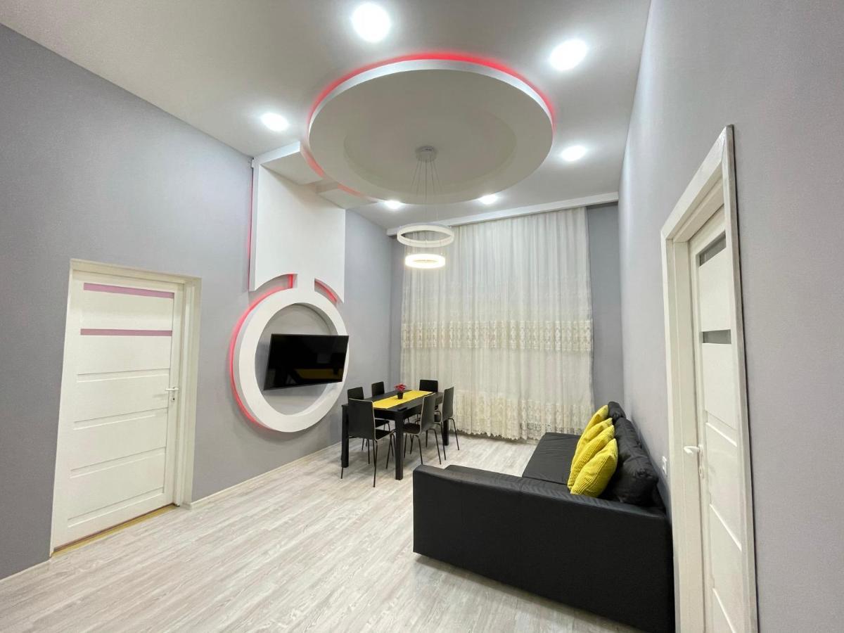 Deluxe Sapphire Residency - 4 Bedrooms Budapest Eksteriør bilde